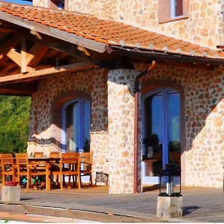 Montecristo Villa